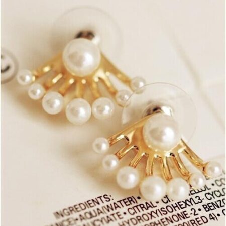 Imitation pearl clam stud earrings - Pair