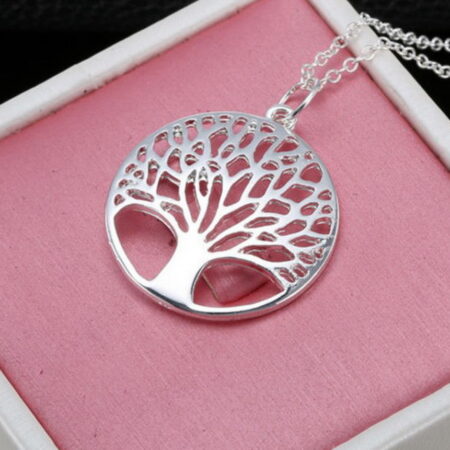 Stunning - Silver Tree of life circle pendant necklace