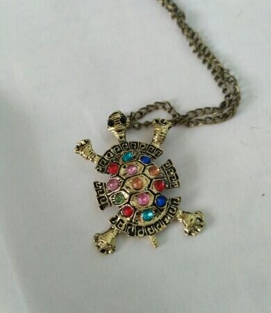 Retro Turtle Pendant Necklace