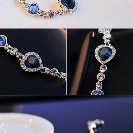 Rhinestone Heart Charm Bracelet - Clear