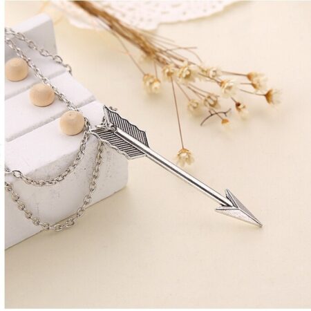 Silver arrow pendant necklace